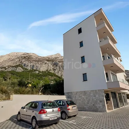 Luxury Poseidon - Free Parking Apartman